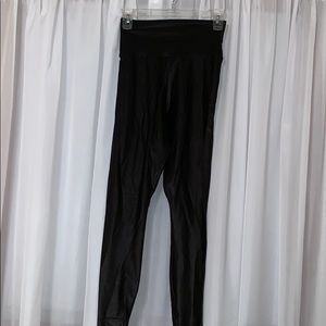 AMERICAN APPAREL 🖤 NEW liquid leggings